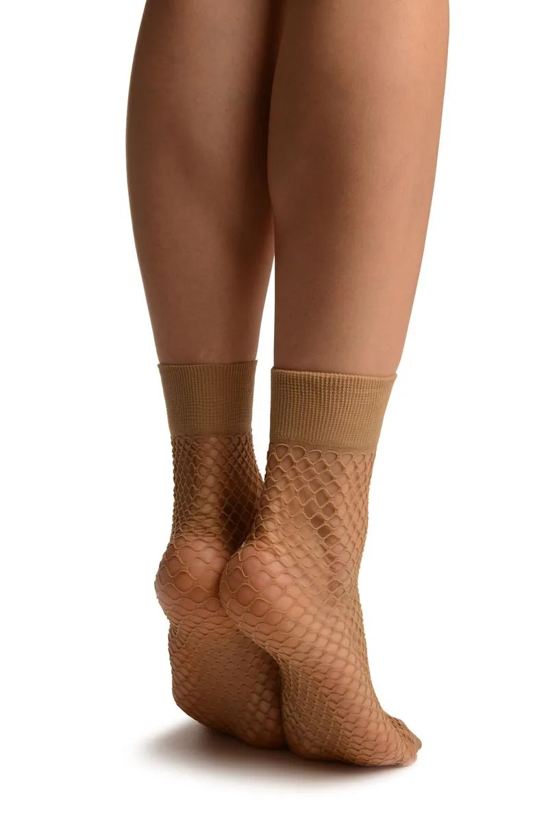 Beige Fishnet With Wide Top & Opaque Toe Ankle High Socks