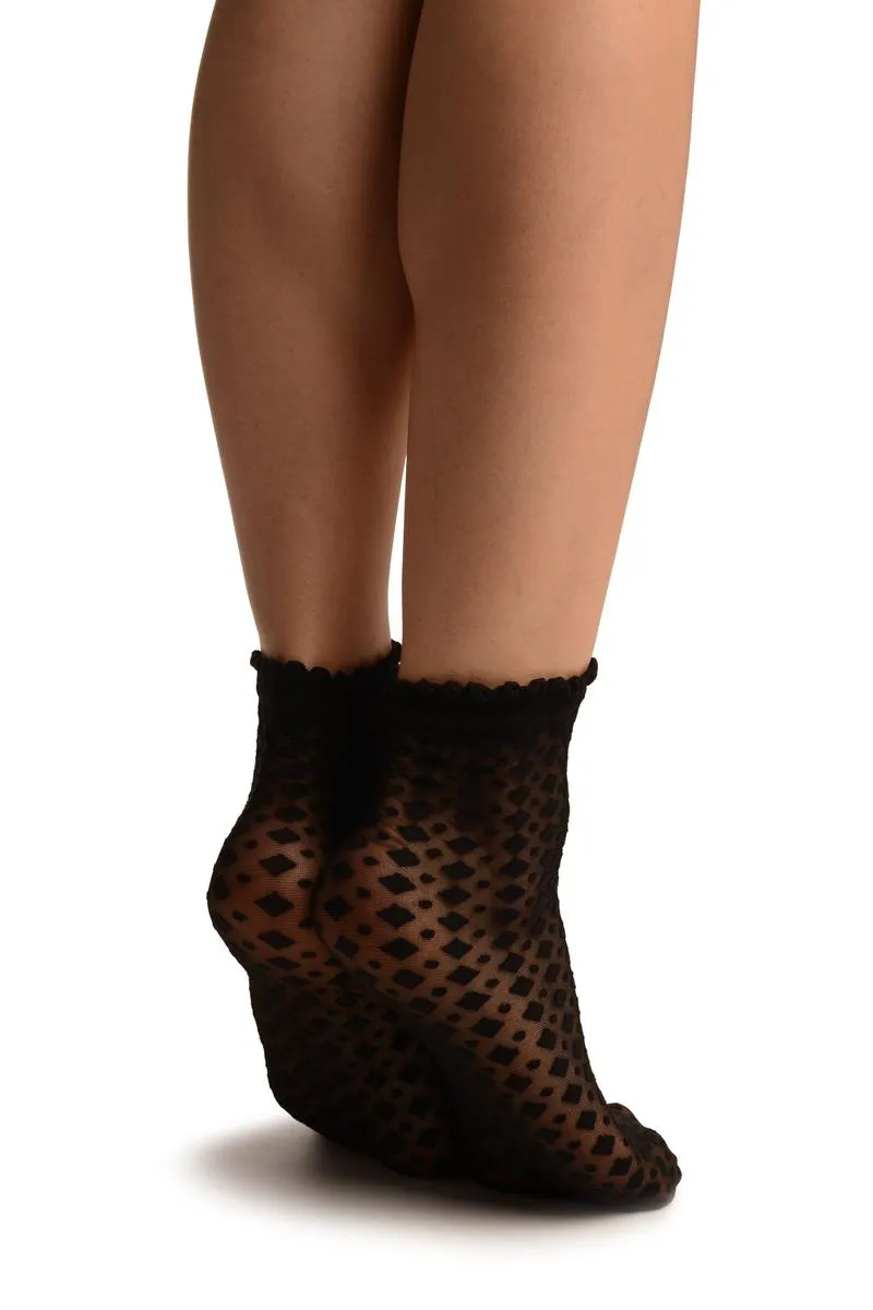 Black Rhomb & Dots Ankle High Socks With Comfort Top