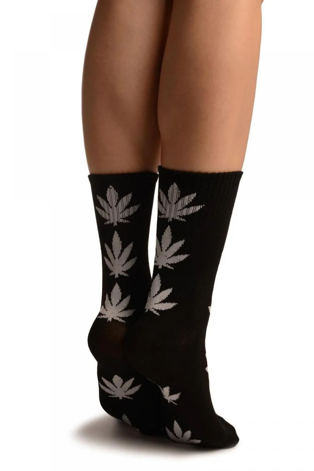 Black With White Leaves Ankle High Socks