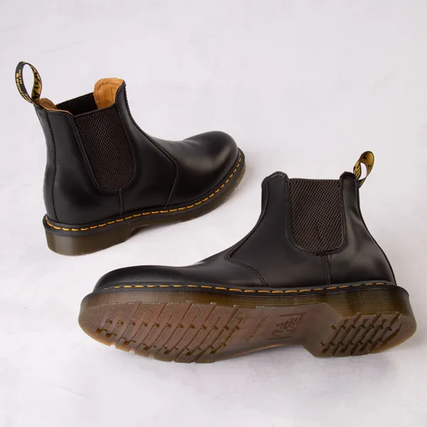 Dr. Martens Chelsea Boots 2976, black