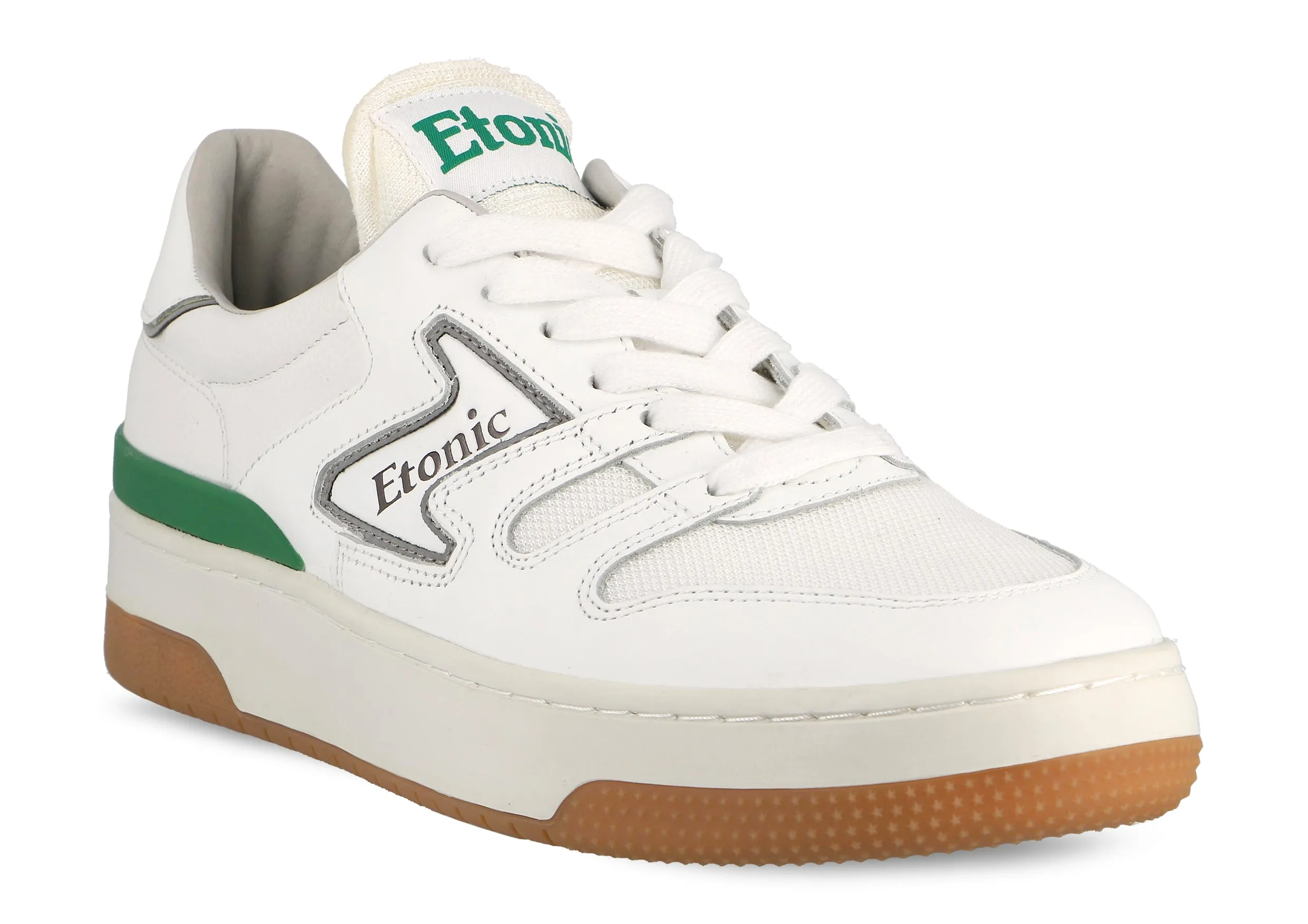 Etonic B481 sneakers in white leather, white mesh and green details with white midsole and honey bottom outsole.