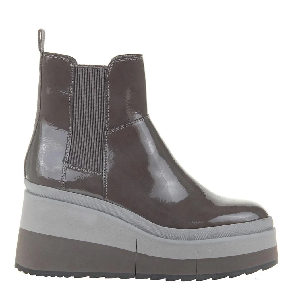 GUILD in MUD Platform Chelsea Boots