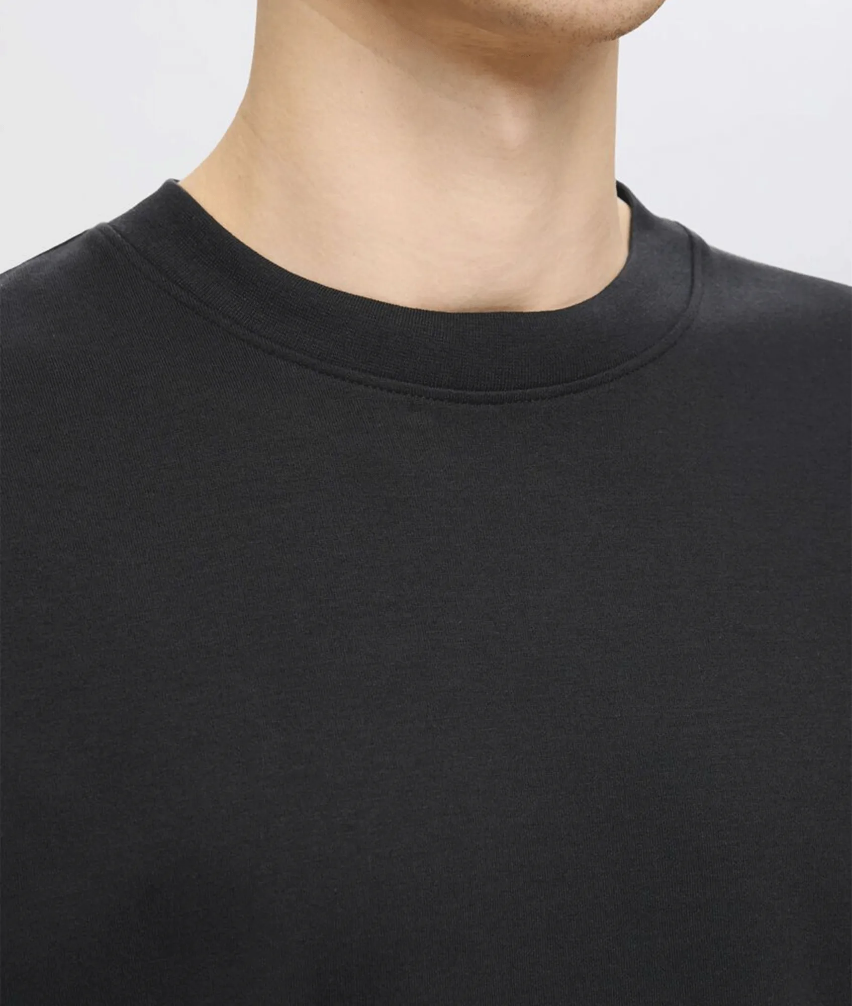 Oversized Short-sleeved T-shirt - Black