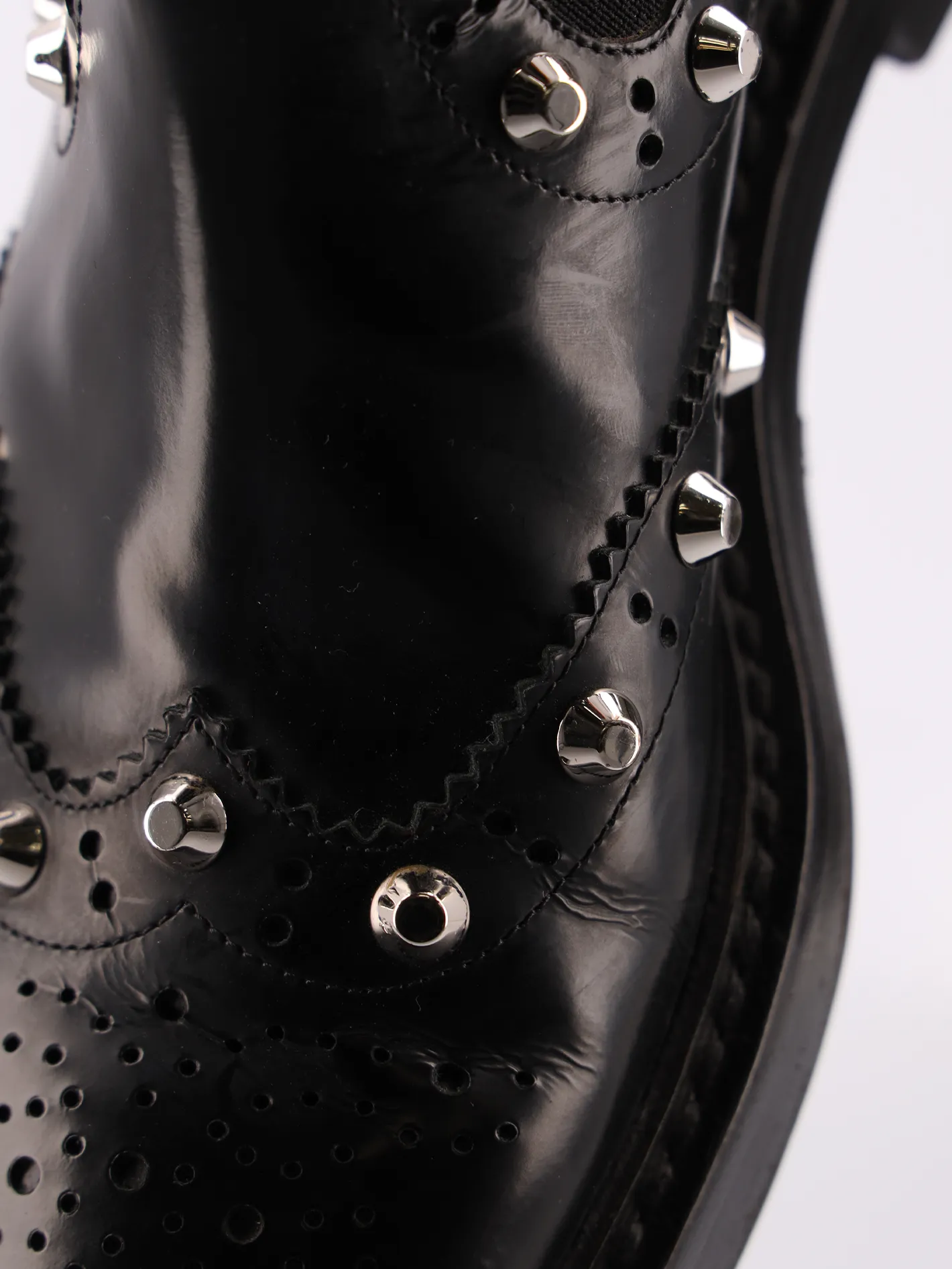 studded chelsea boots